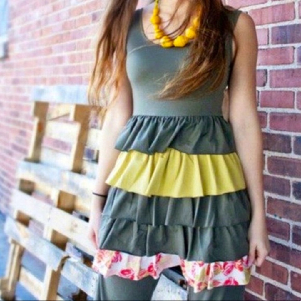 Matilda Jane Serendipity Ruffle Dress Women's Size M